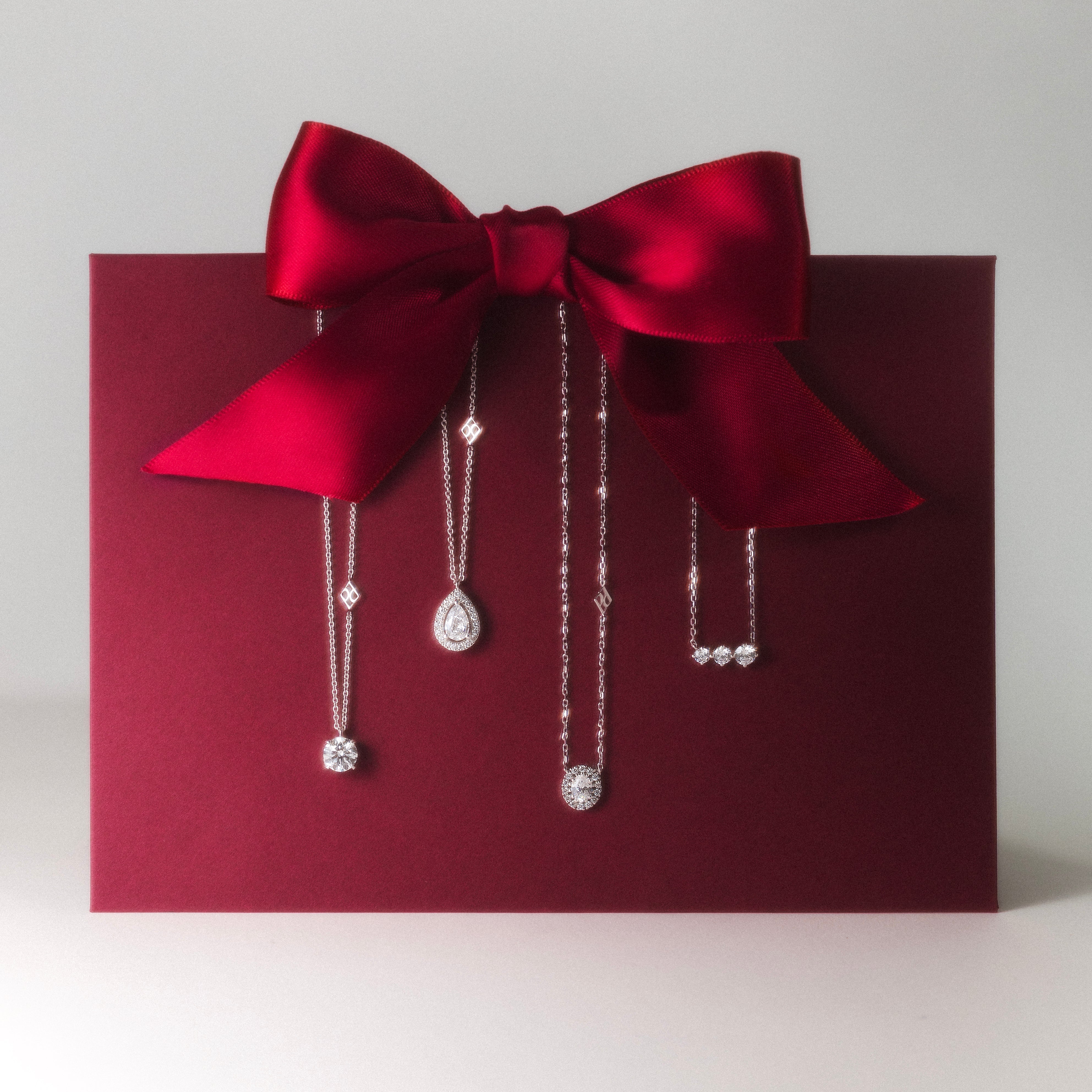 Bijoux en or à offrir : Idées cadeaux mère, sœur, femme, fille