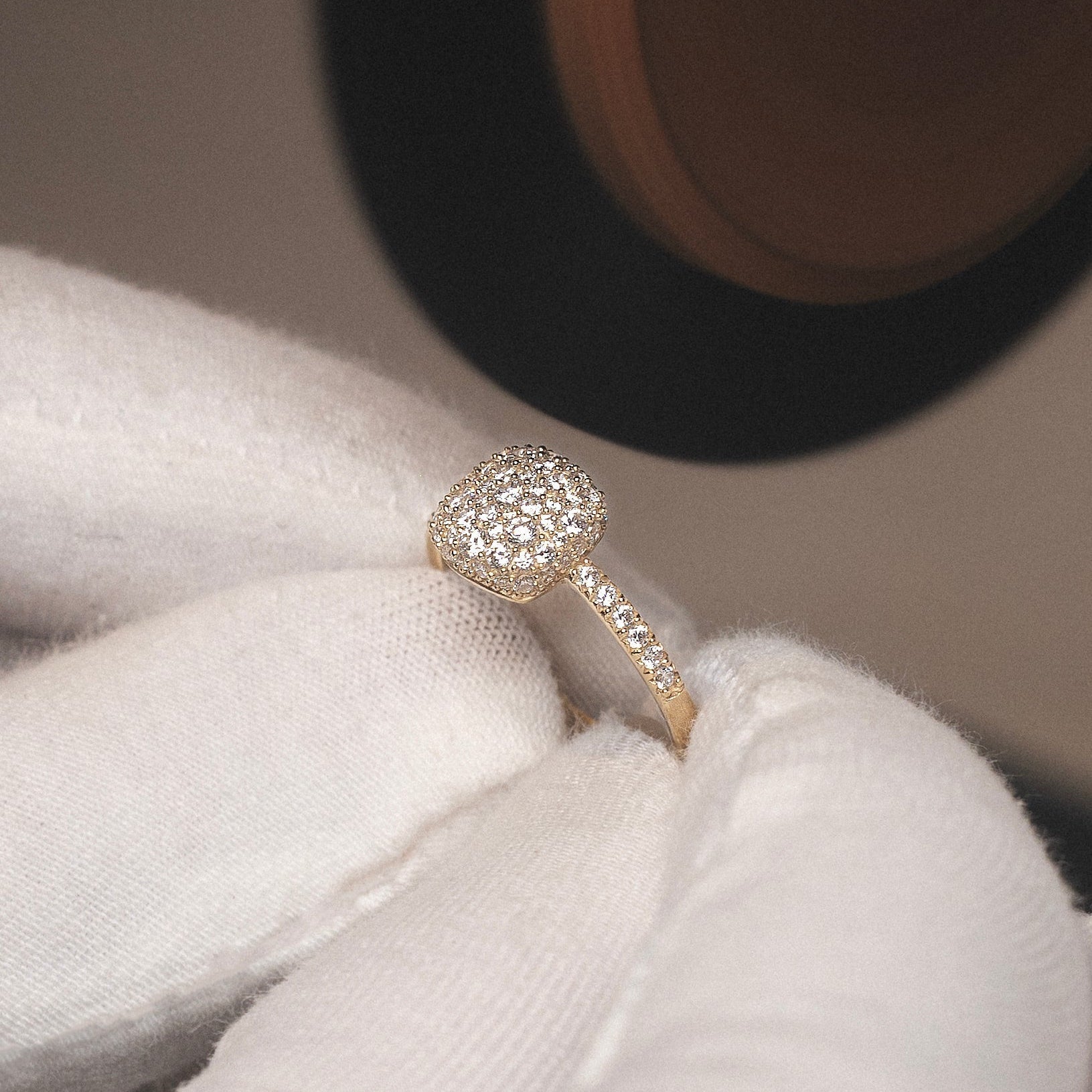 Bijoux en or : le guide d'entretien selon la couleur