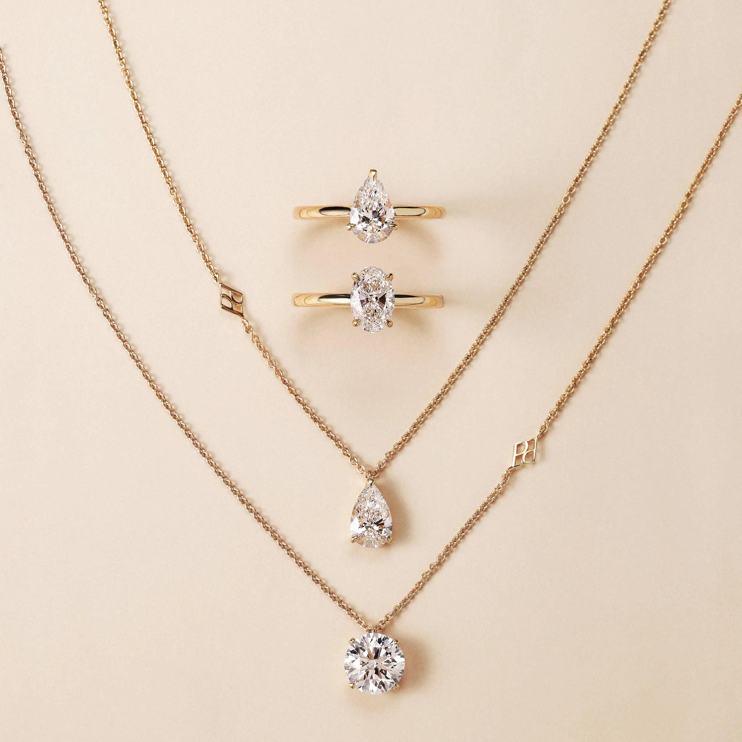 Idées de cadeaux de mariage en bijoux : célébrer un instant d'éternité