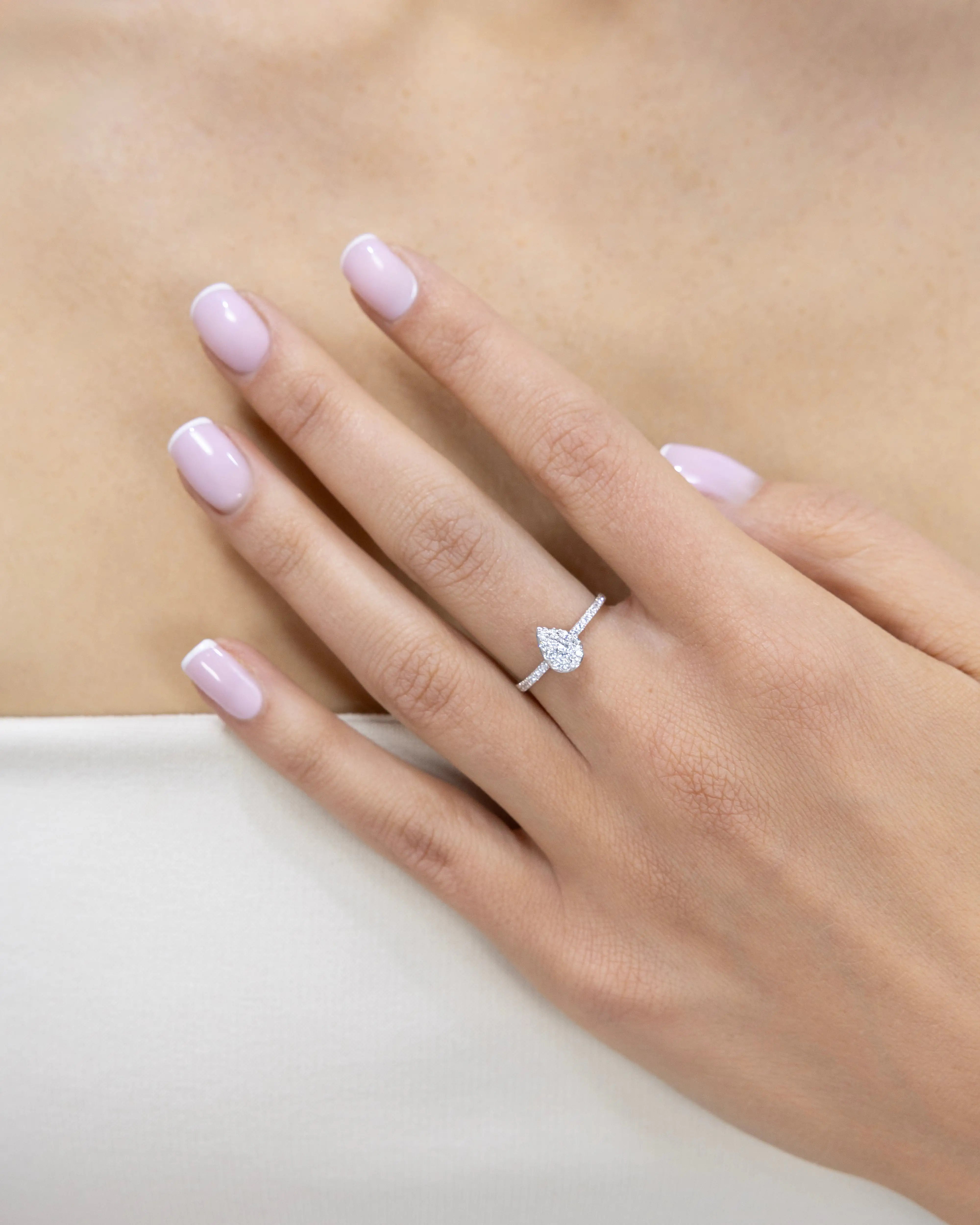 Bague Duchesse 0.40 carat en or blanc et diamant de synthèse