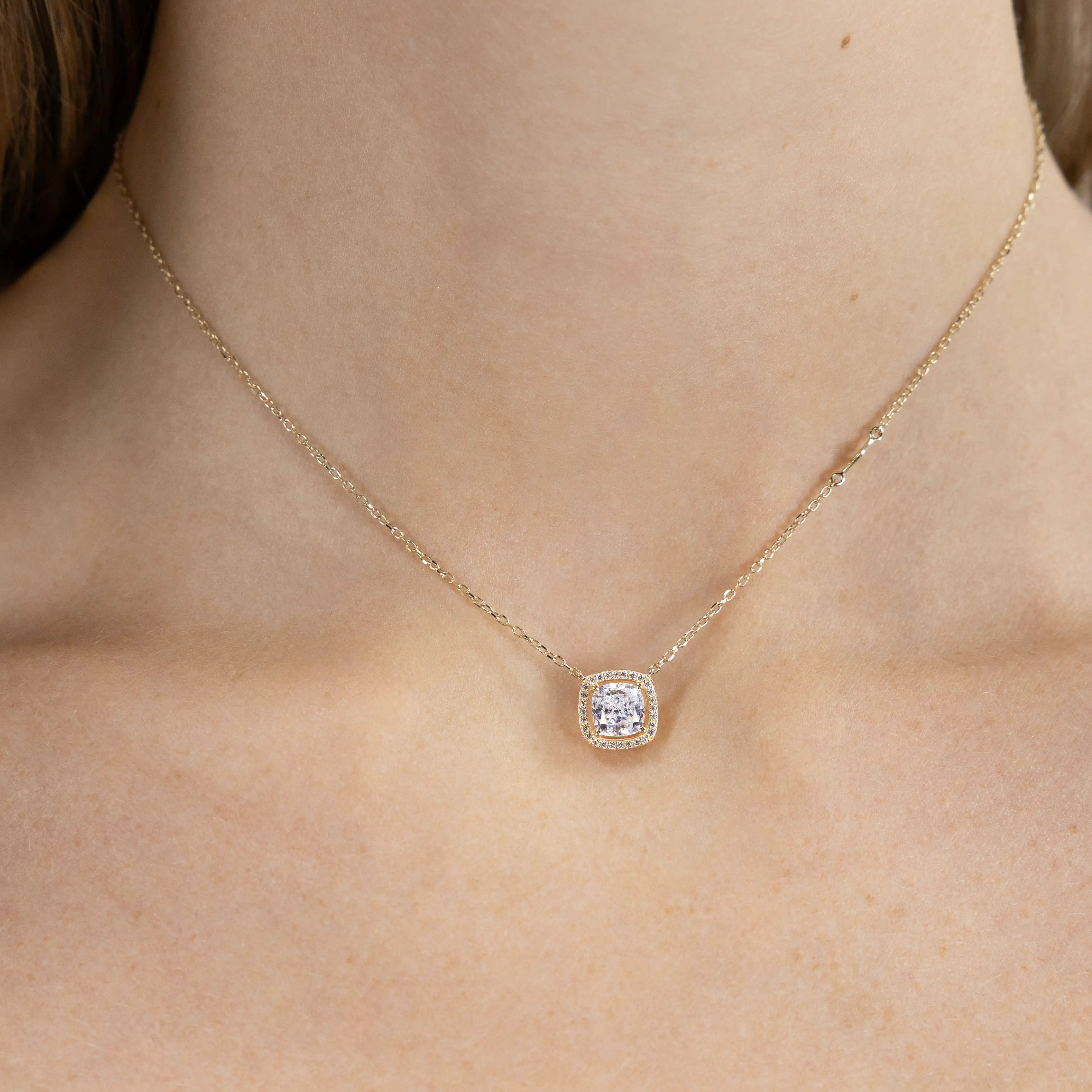 Collier Maya
