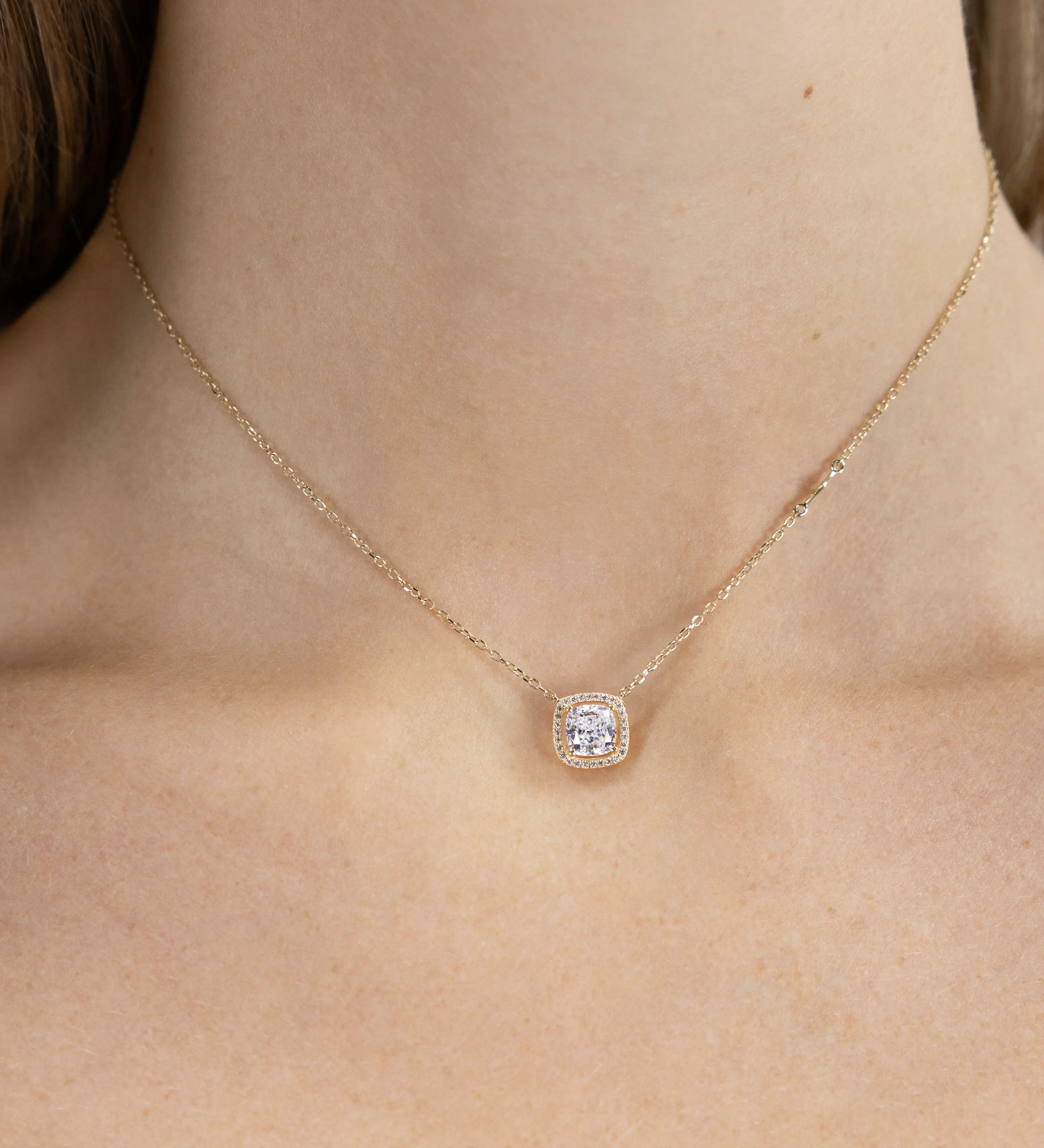 Collier Maya