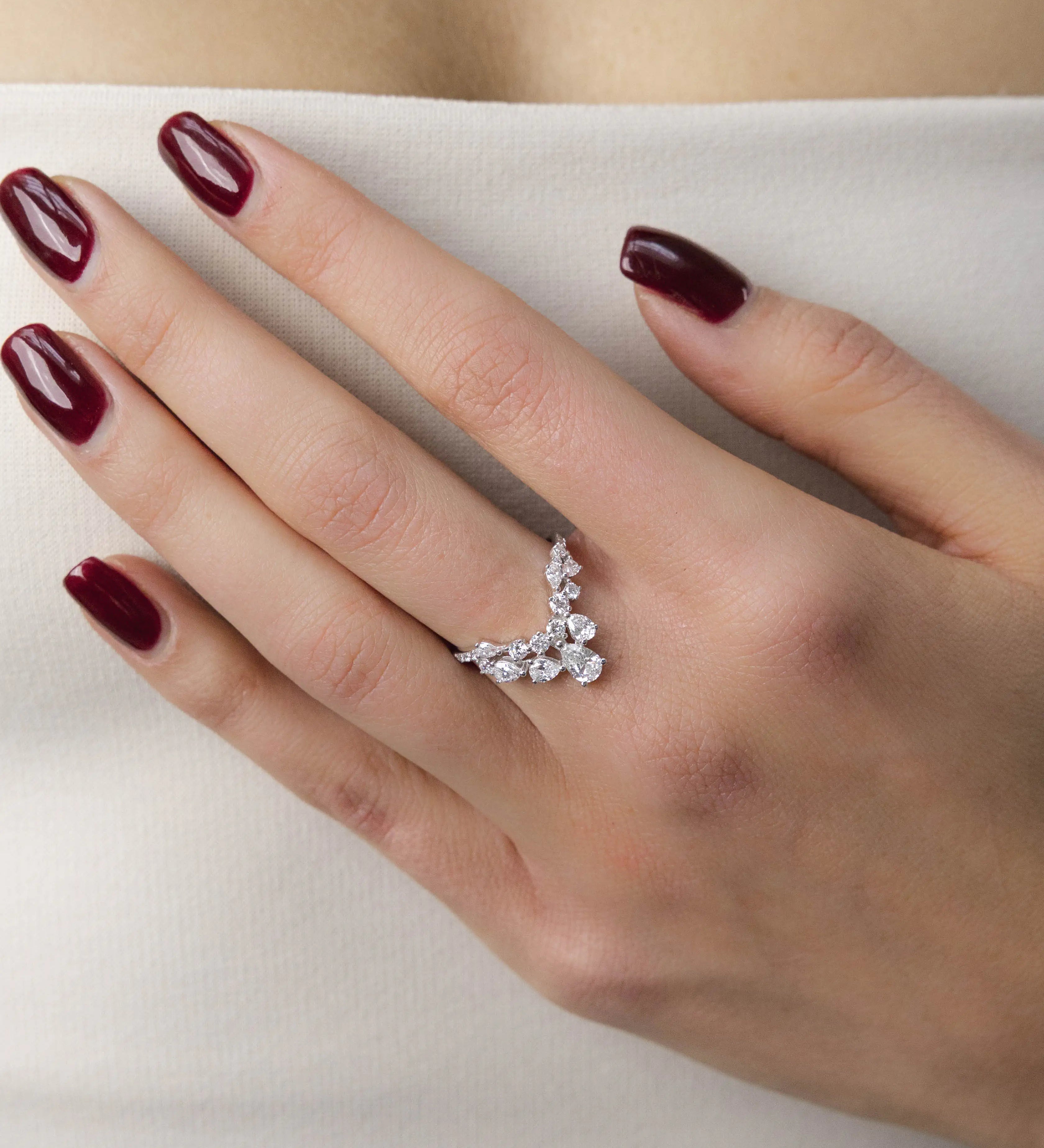 Bague Lou 1.36 carats en or blanc et diamant de synthèse