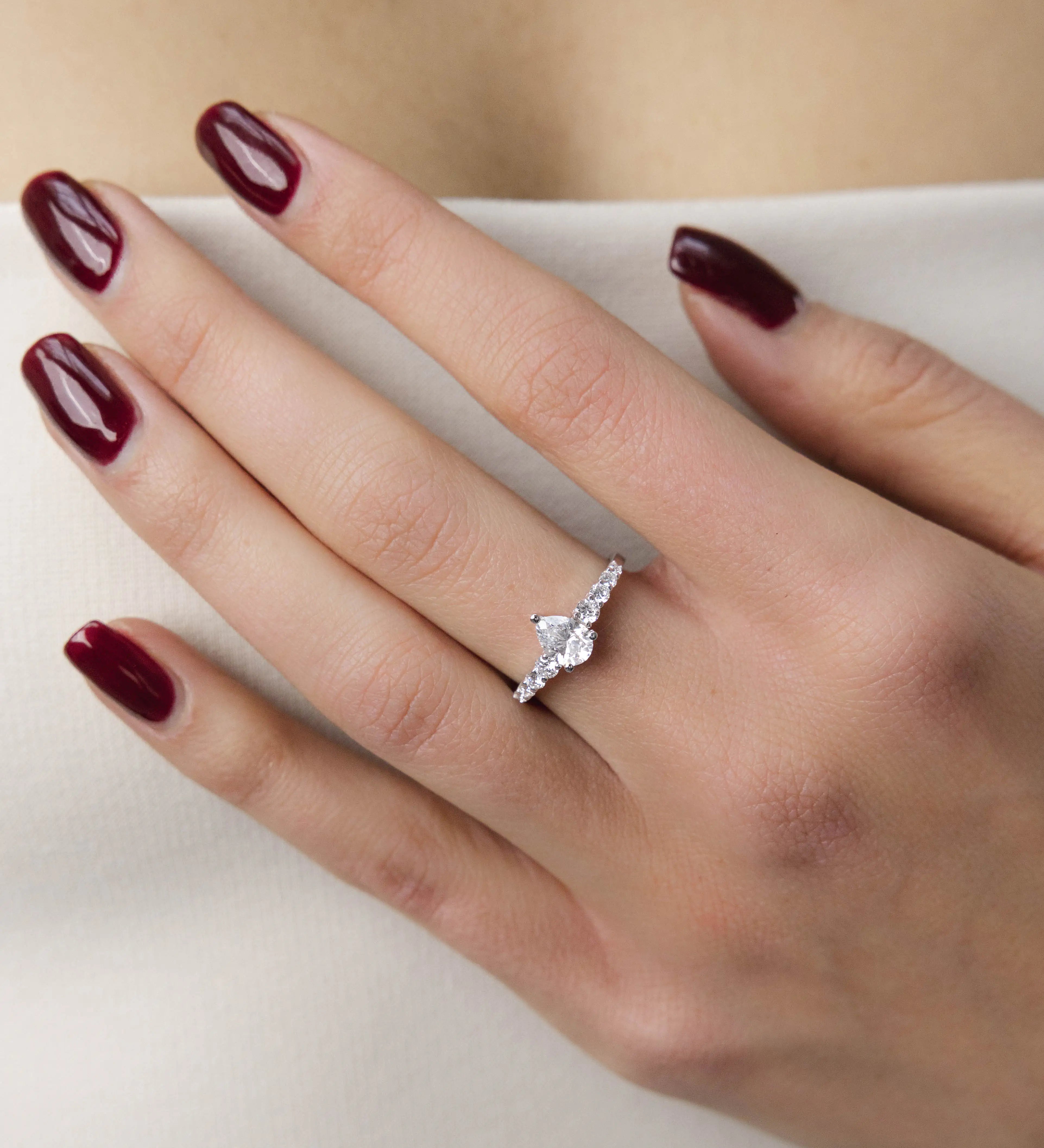 Bague Diana 1.06 carats en or blanc