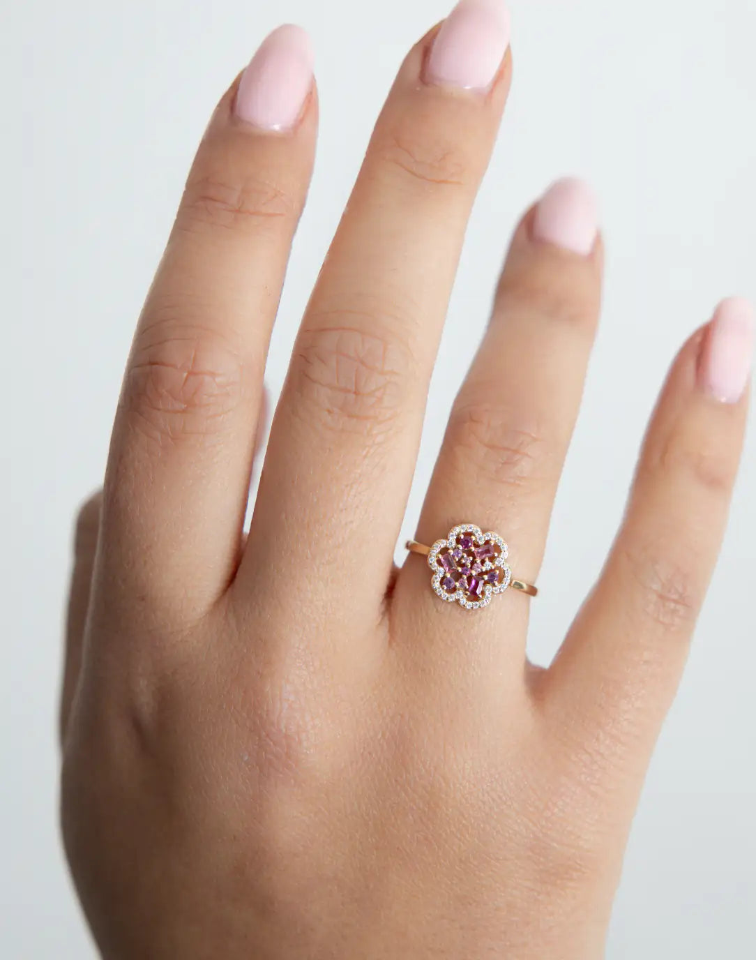 Bague Baby Flora Prune en or jaune 