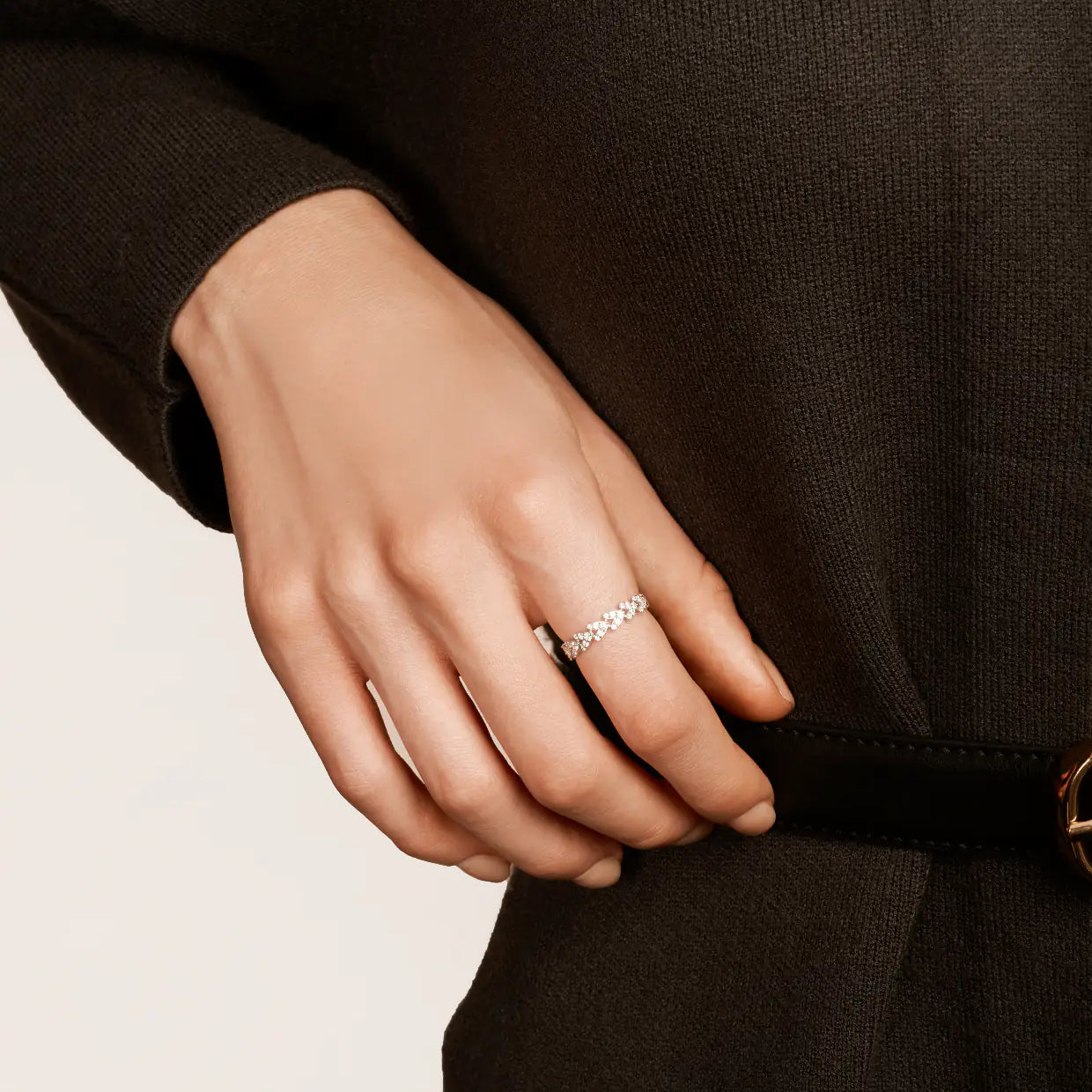 Bague couronne en or blanc 