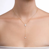 Collier Miroir Pendant porté