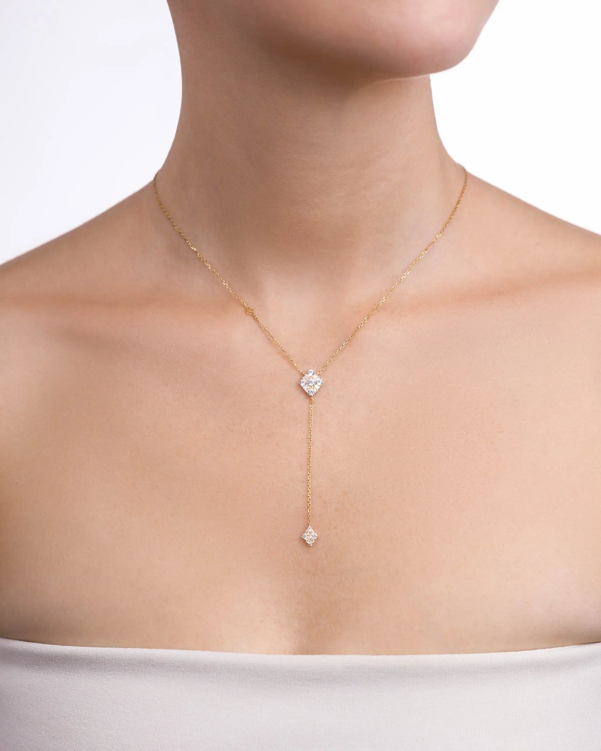Collier Miroir Pendant porté