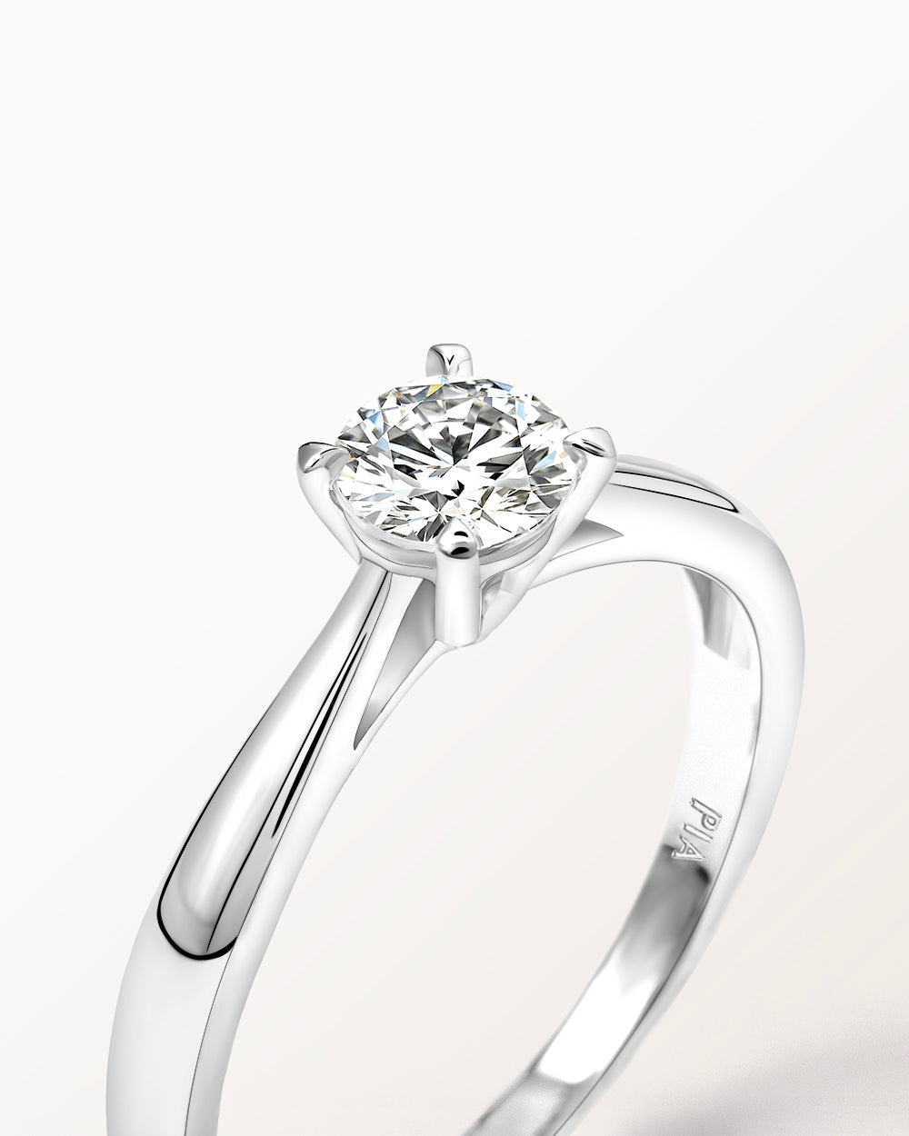 Bague Infini 0.3ct en or blanc et diamant de synthèse