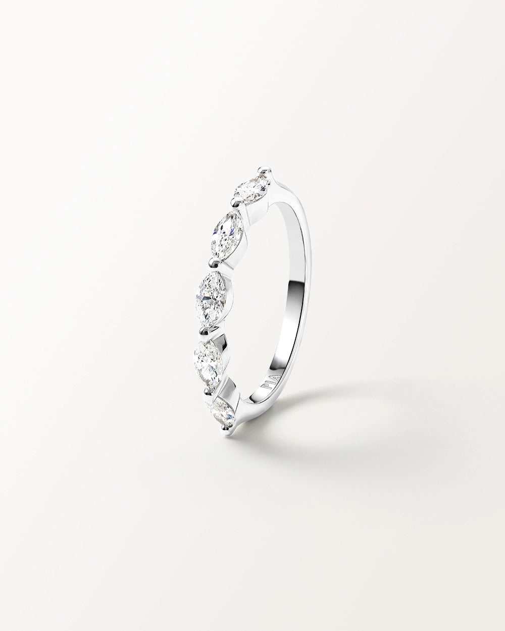 Bague Jade 0.65 carat en or blanc