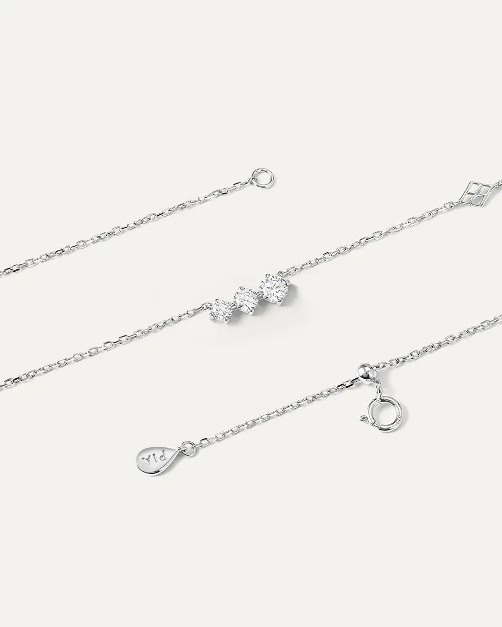Collier Trois en Or blanc