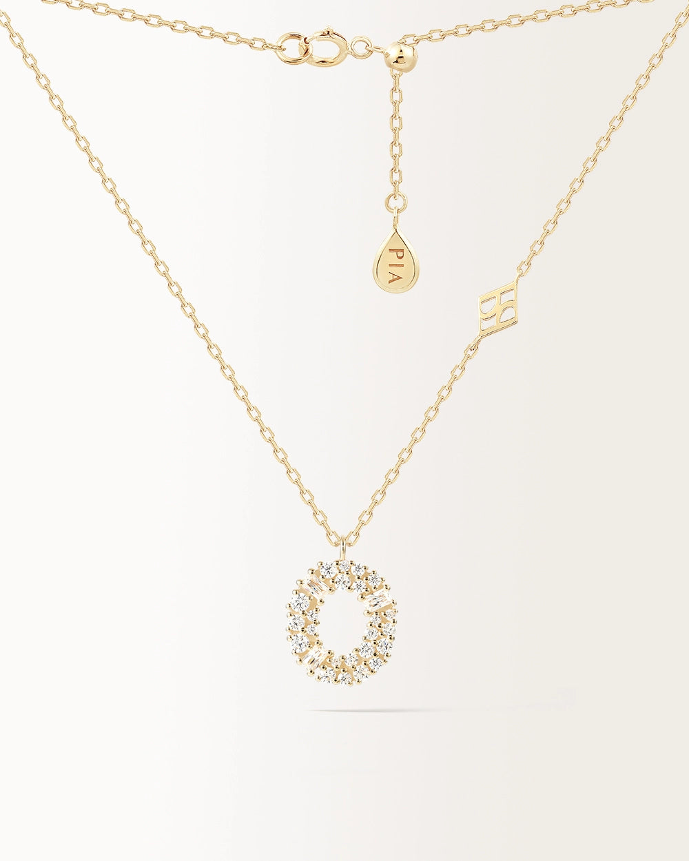 Collier Initiale O en or jaune