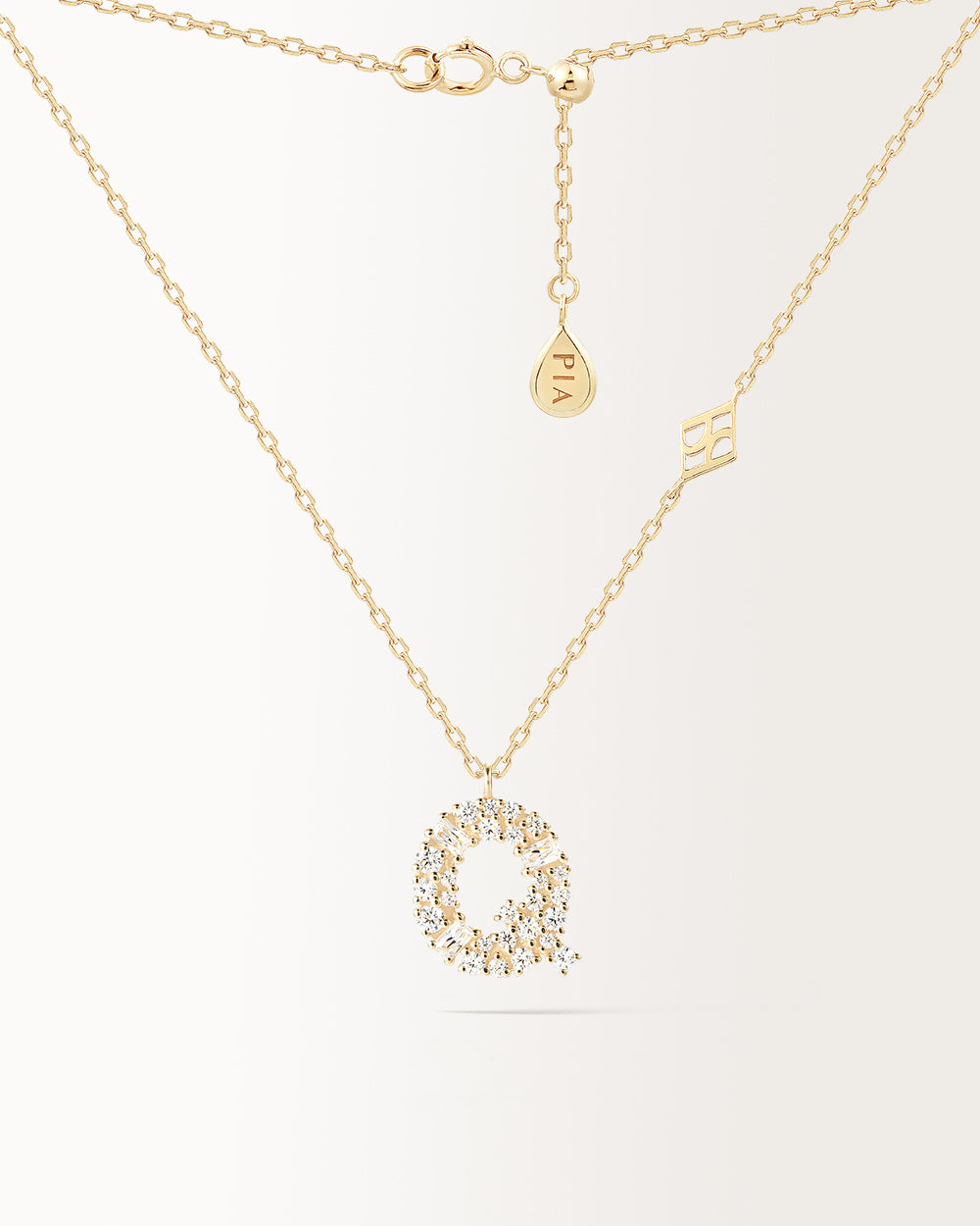 Collier Initiale Q en or jaune