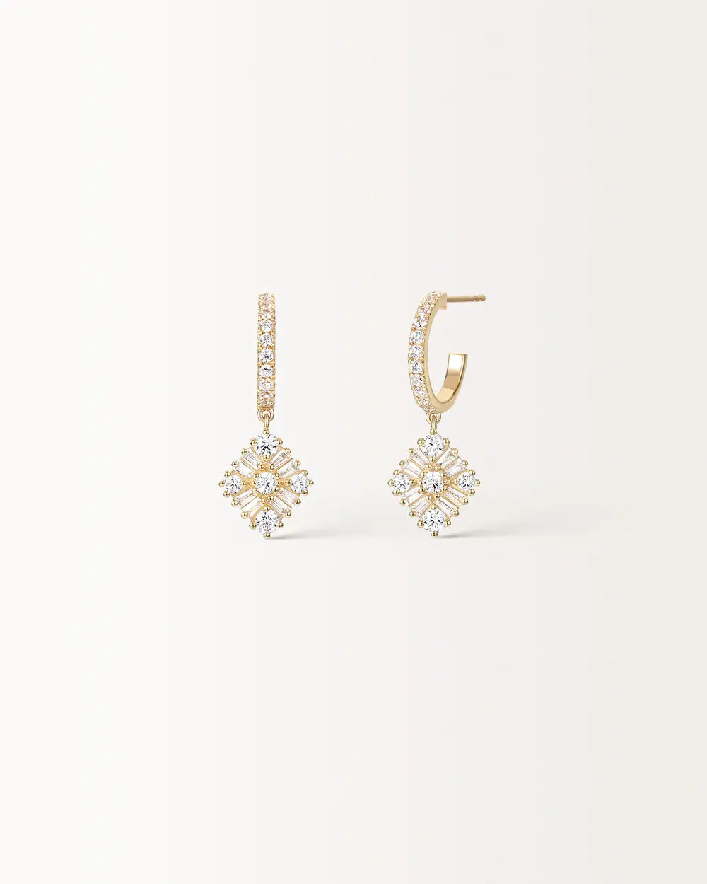Boucles d'oreilles Miroir Pendantes, détail du losange suspendu