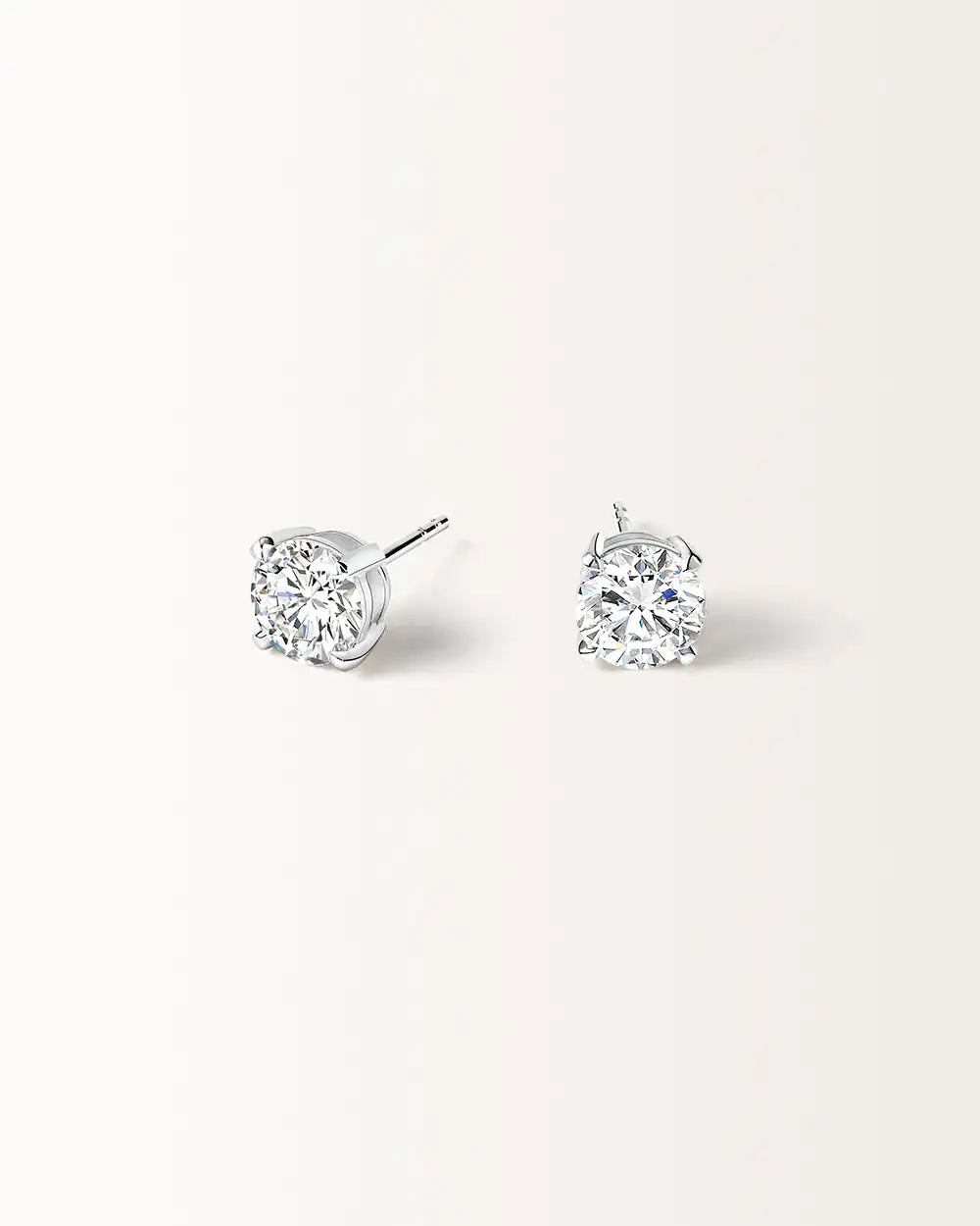 Boucles d'oreilles Infini 2 carats en or blanc et diamant de synthèse