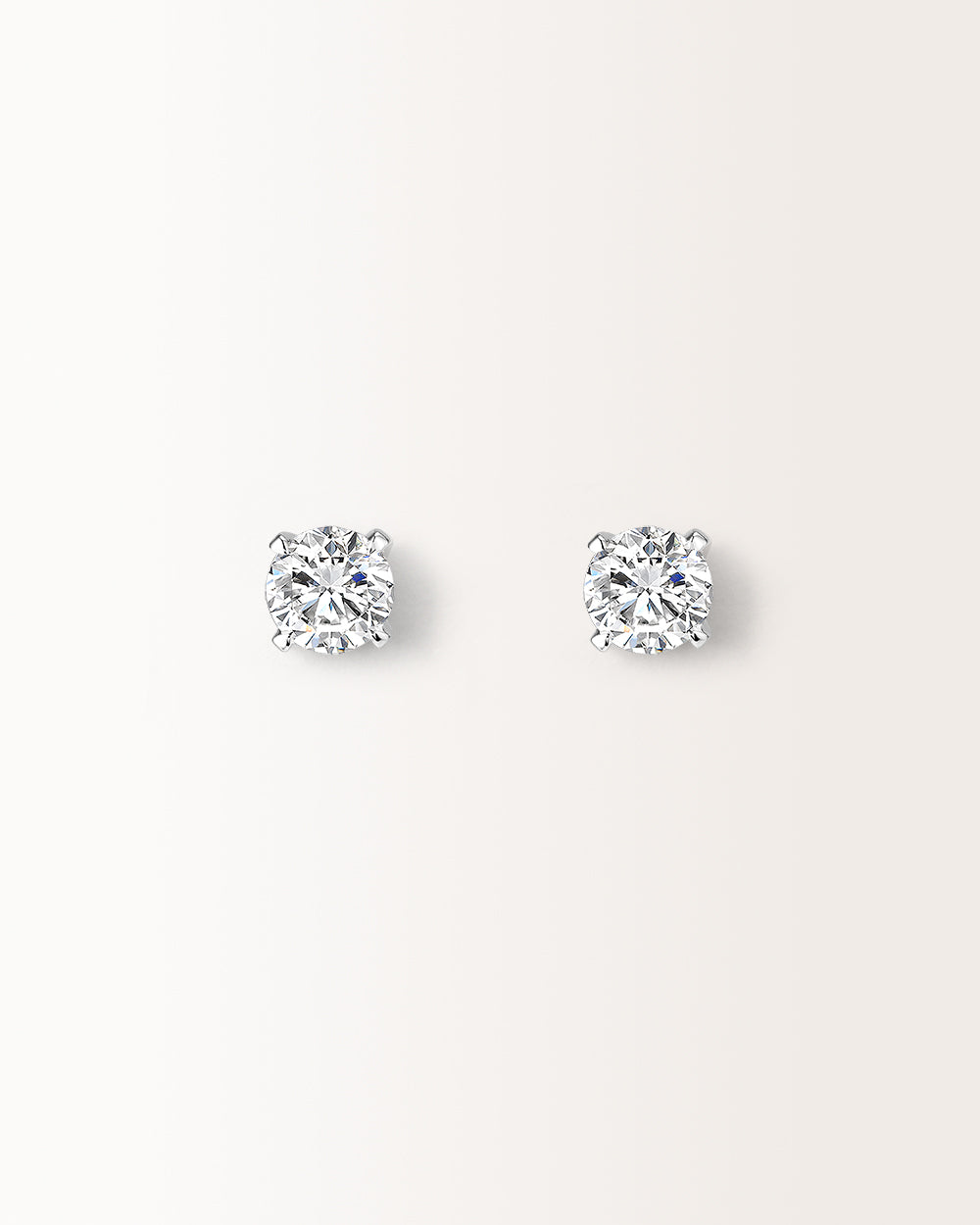 Boucles d'oreilles Infini 2 carats en or blanc et diamant de synthèse