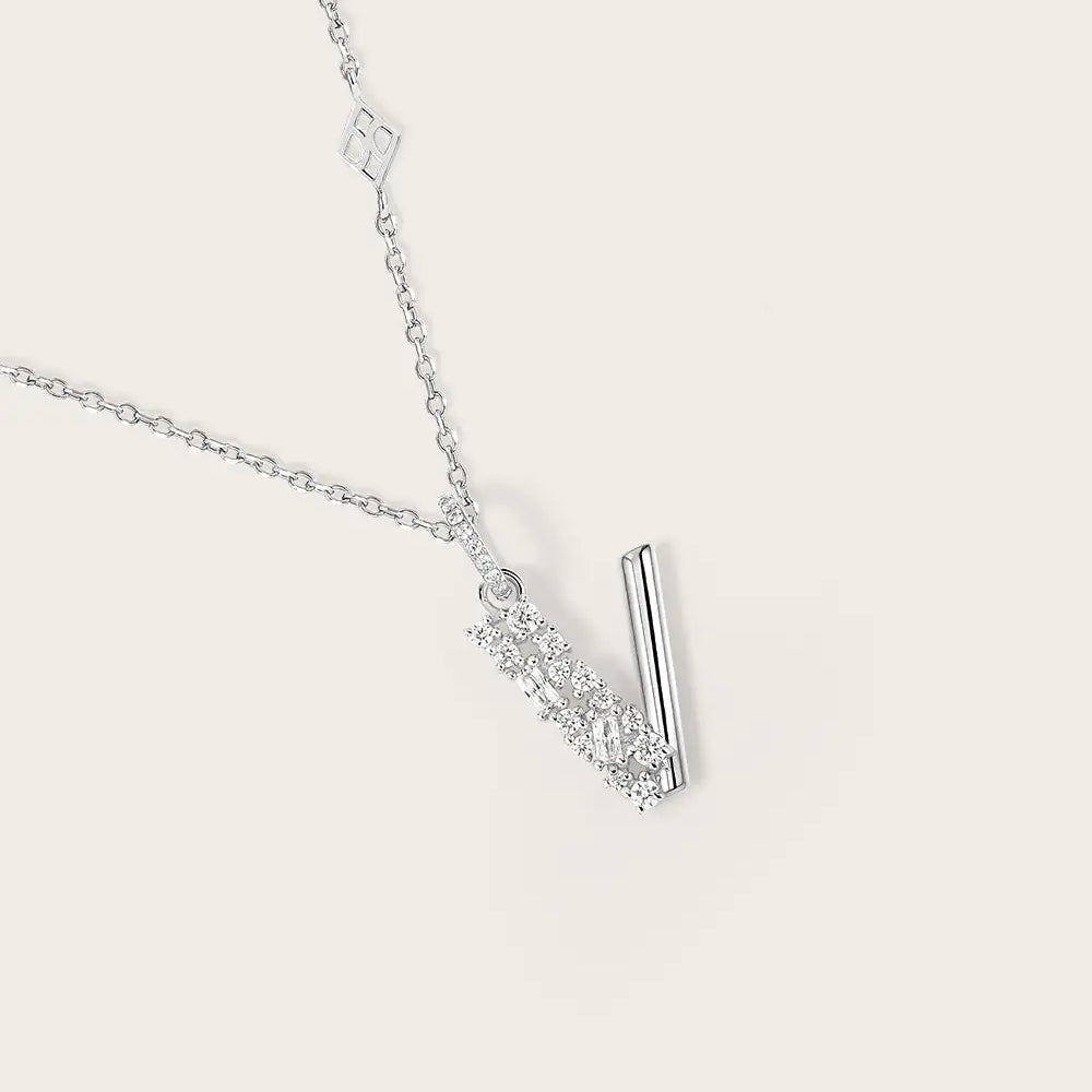 White Gold Pendant V