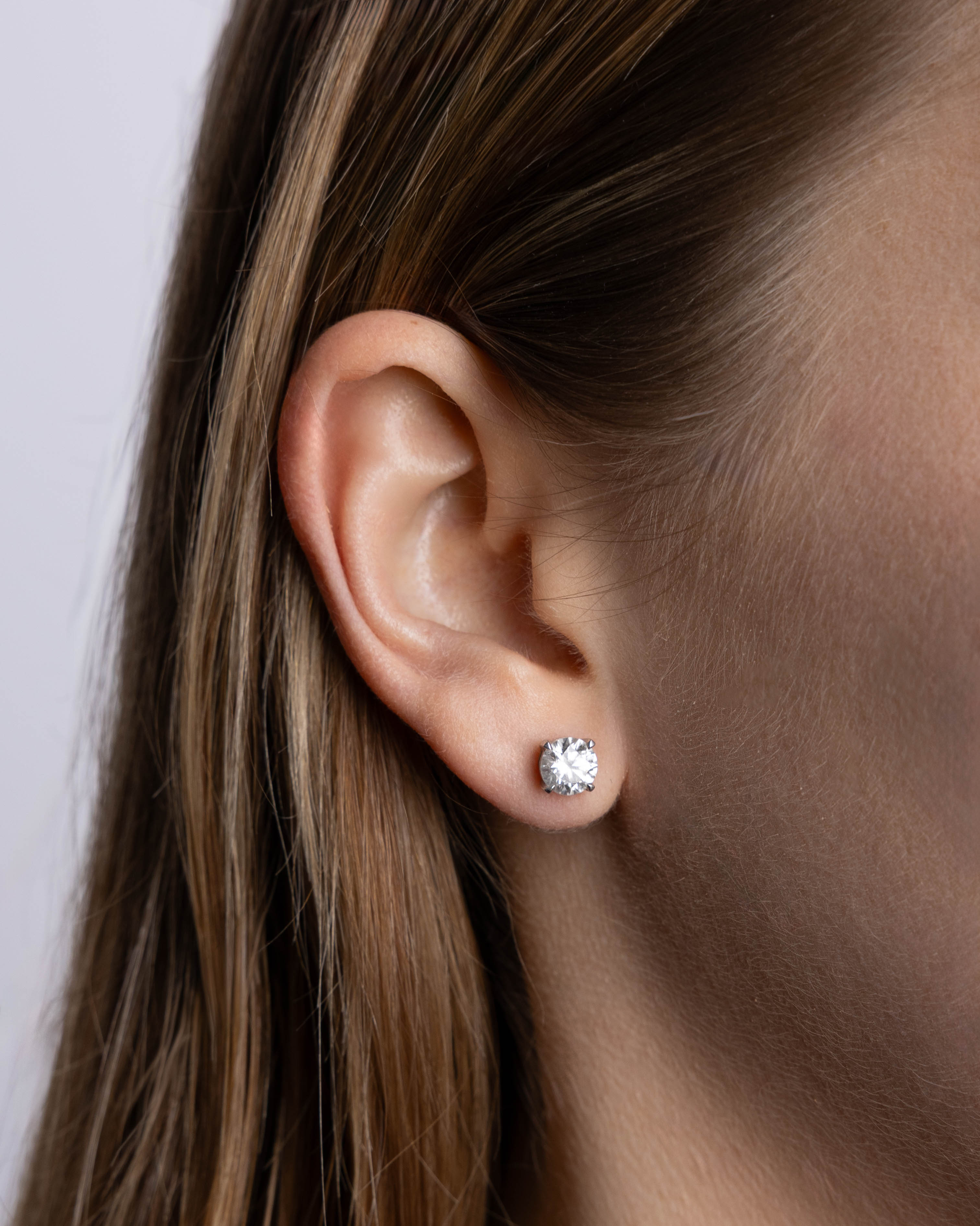 Boucles d'oreilles Infini 2 carats en or blanc et diamant de synthèse