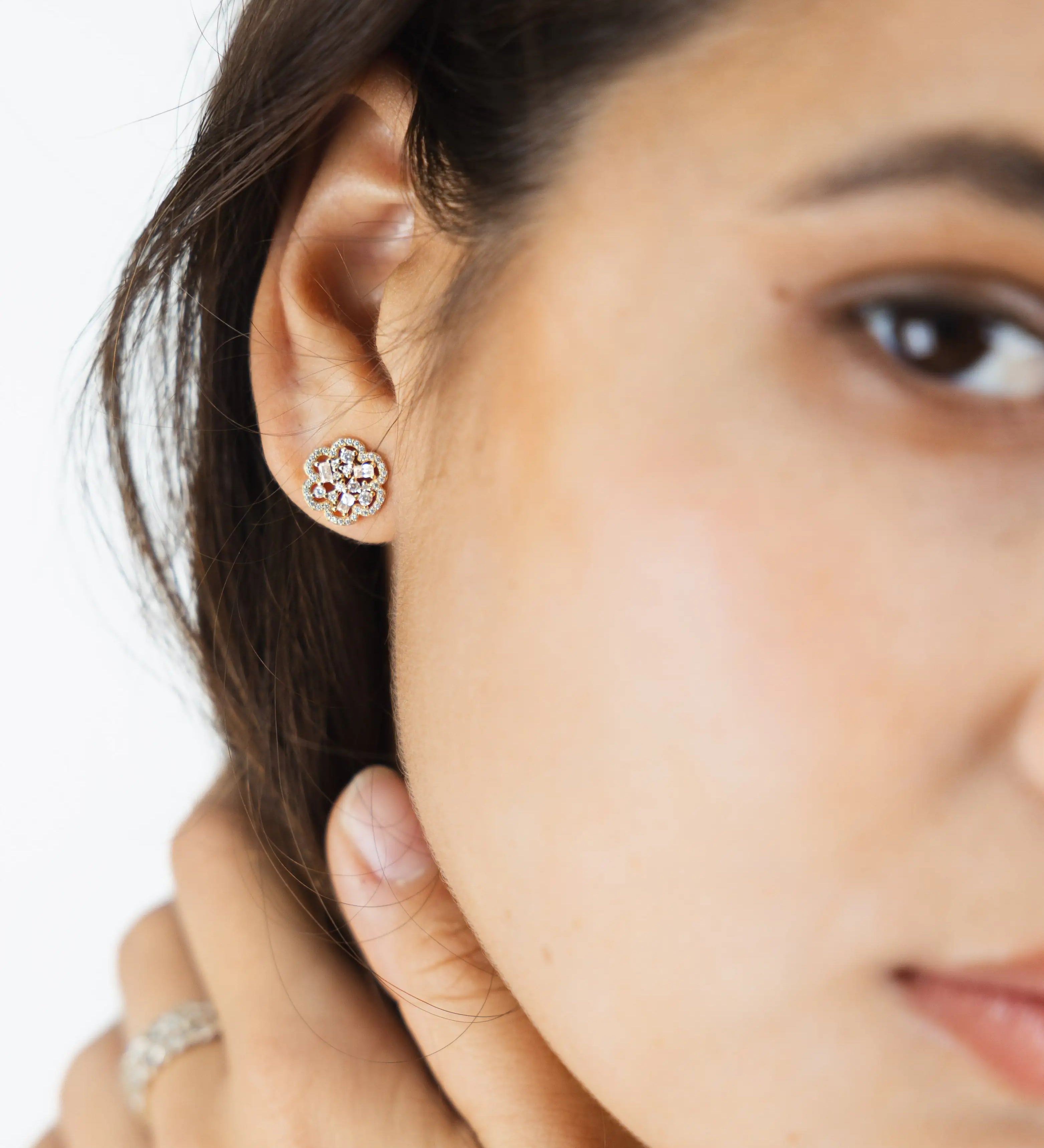 Boucles d'oreilles Flora en or jaune 