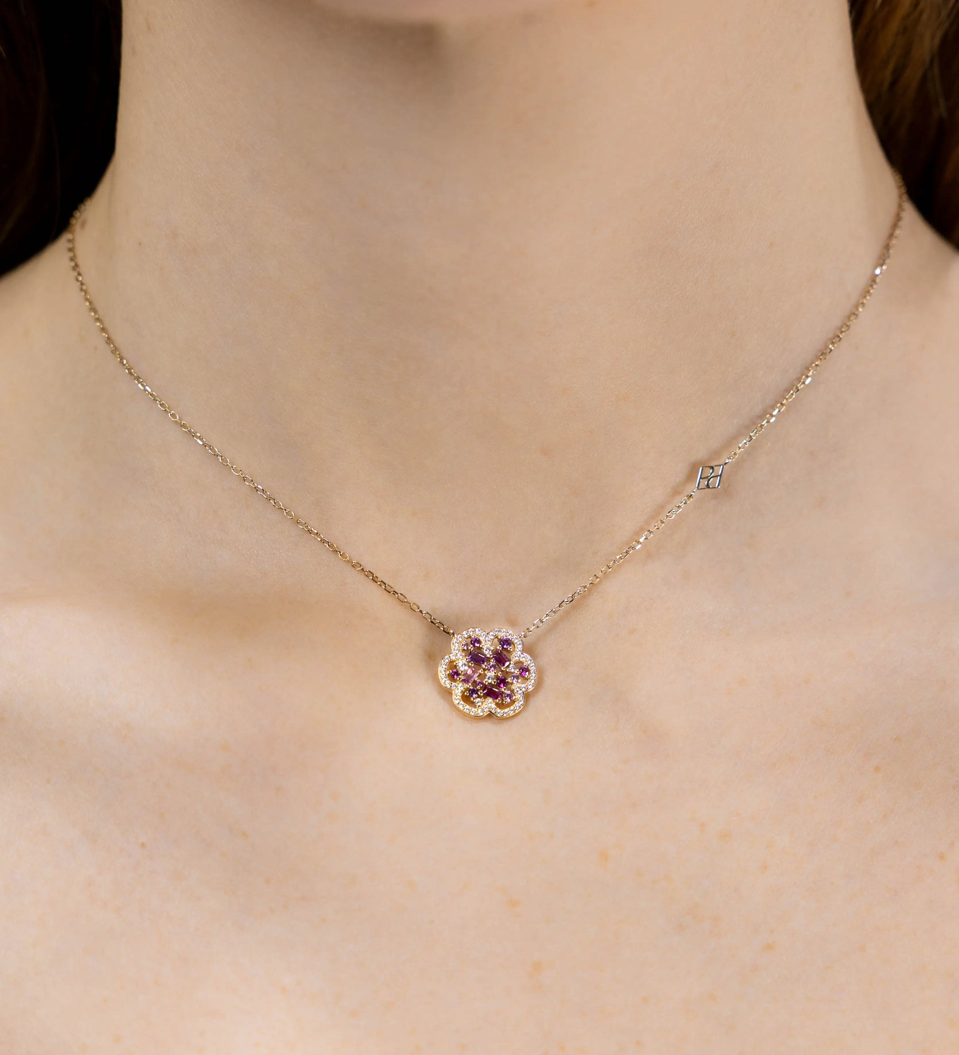 Collier Flora Prune